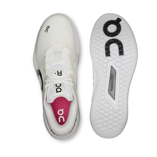 On Running The Roger Pro 3 White Pink