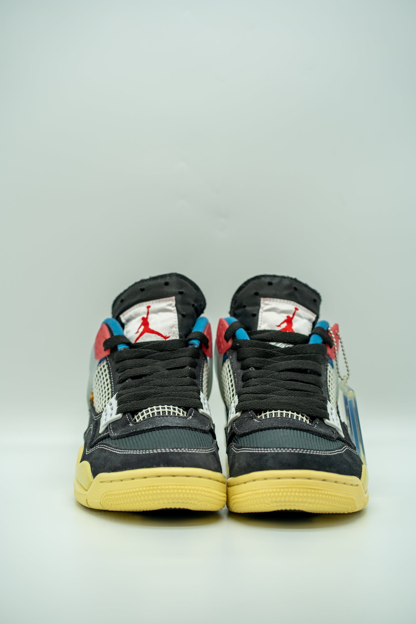Pre-Owned Jordan 4 (M) Union Off Noir Unstitched