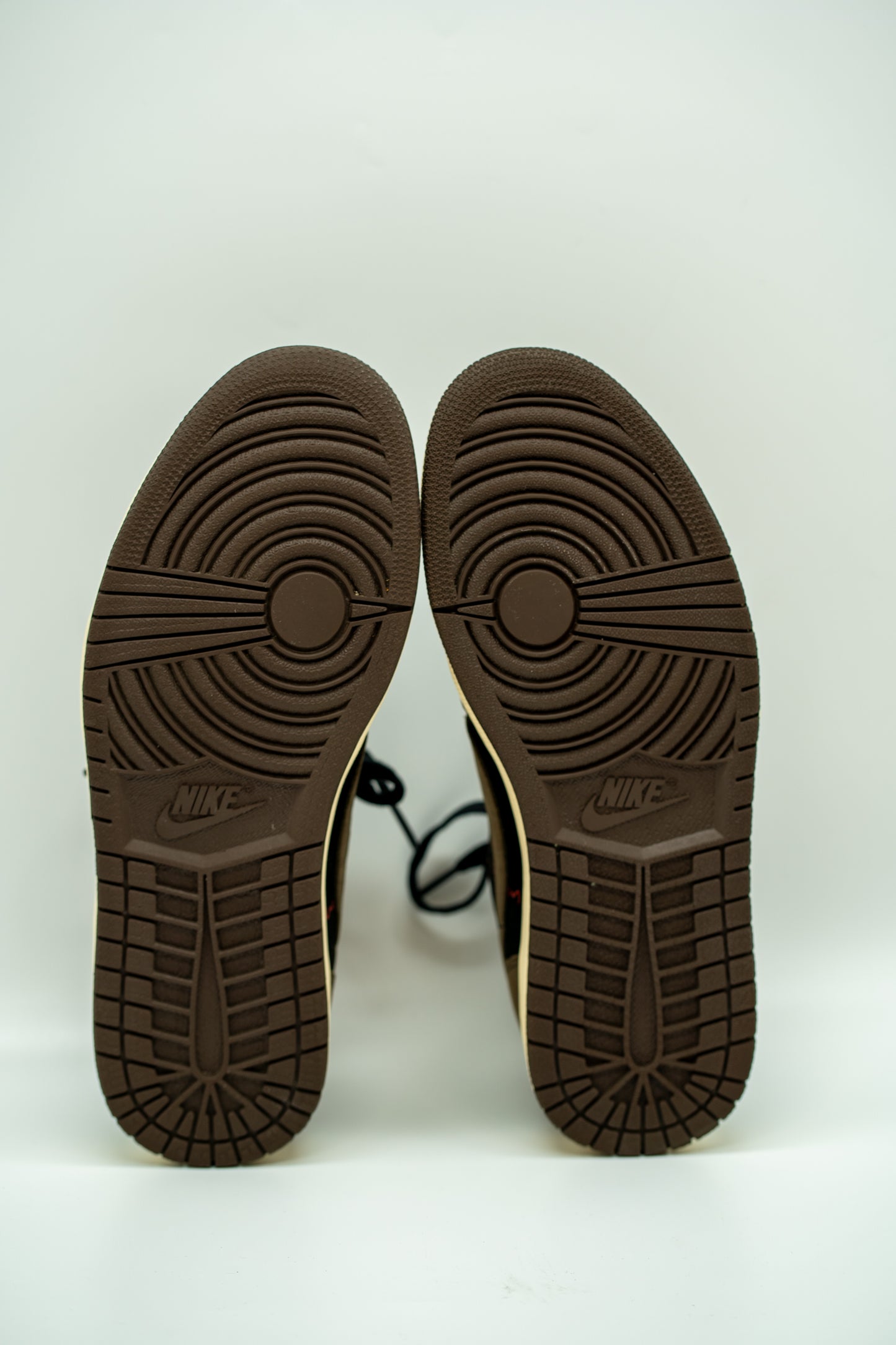 Pre-Owned Jordan 1 Low OG (M) Travis Scott