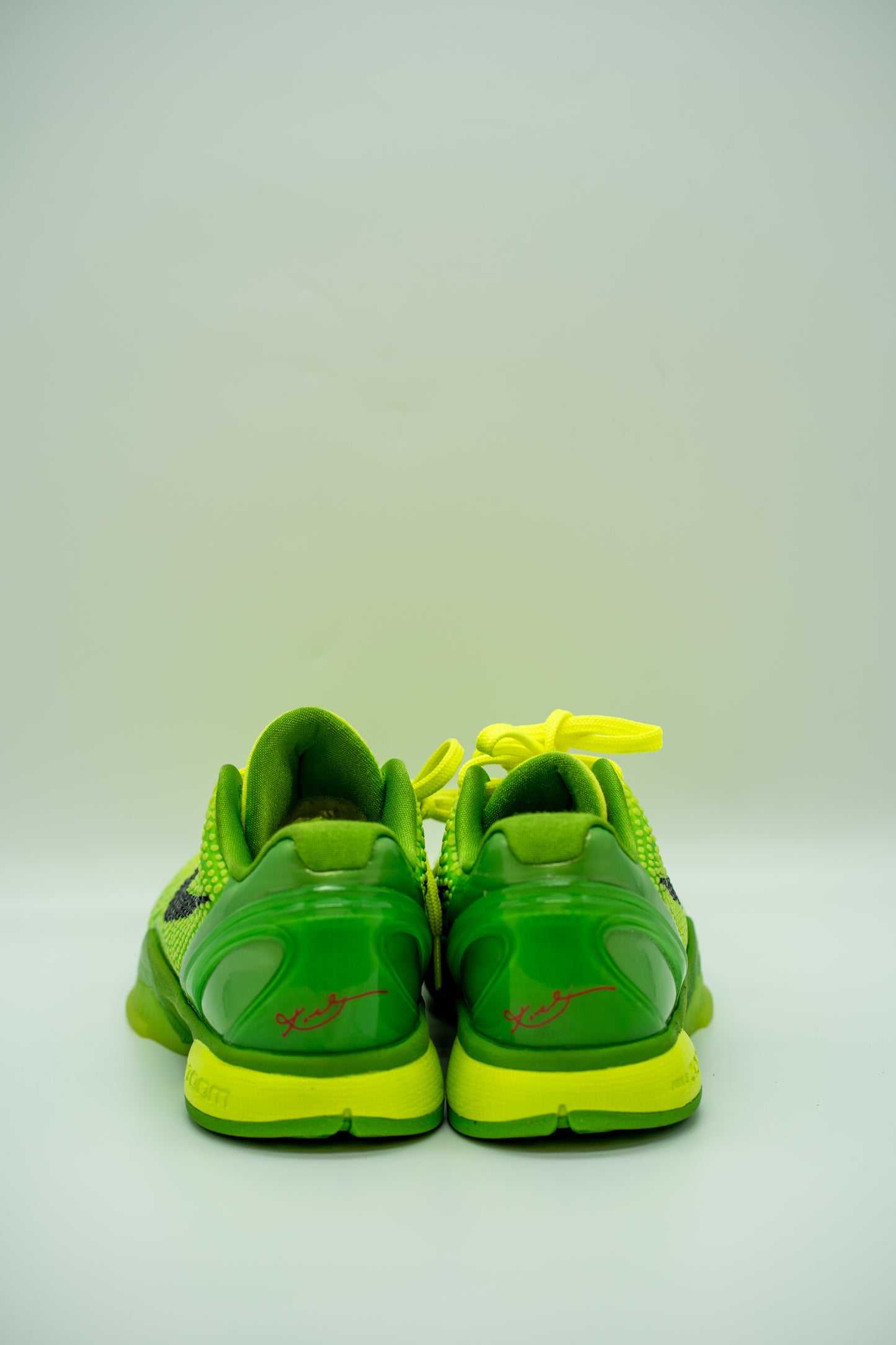 Pre-Owned Nike Kobe 6 Protro (M) Grinch (2020)