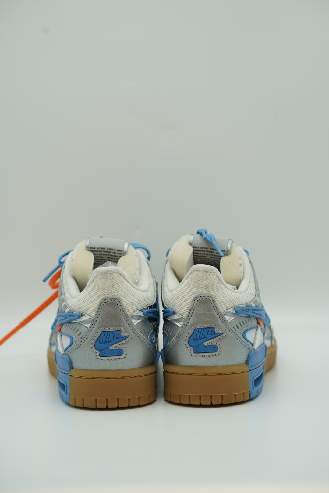 Nike air rubber dunk low off-white unc | The Valley Store Philippines