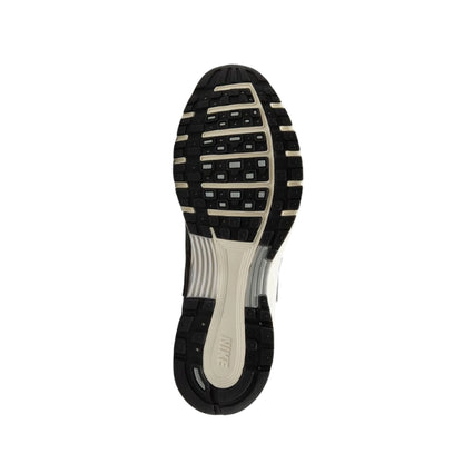 Nike P-6000 (M) Metallic Silver Flat