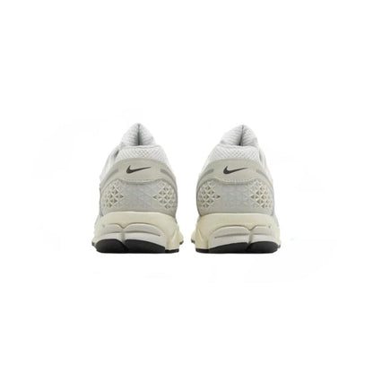 Nike Vomero 5 Platinum Tint | The Valley Store Philippines
