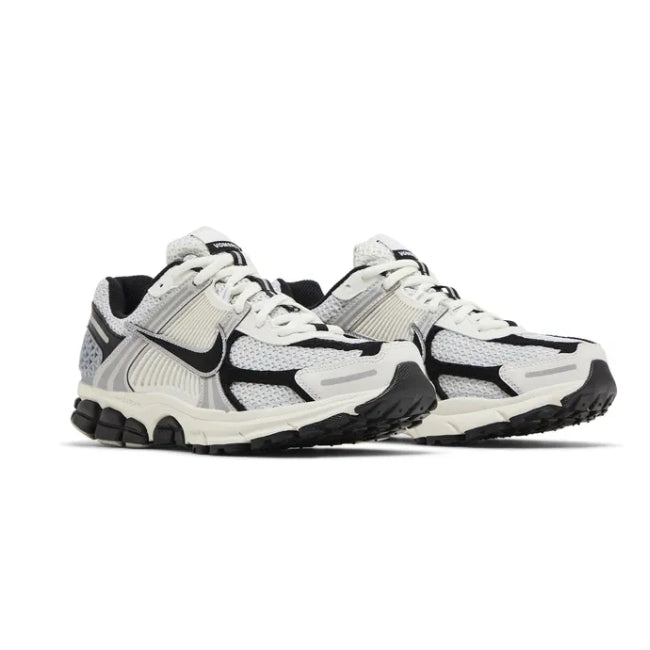 Nike Zoom Vomero 5 (W) Photon Dust Black