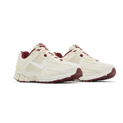 Nike Zoom Vomero 5 (W) Valentine's Day