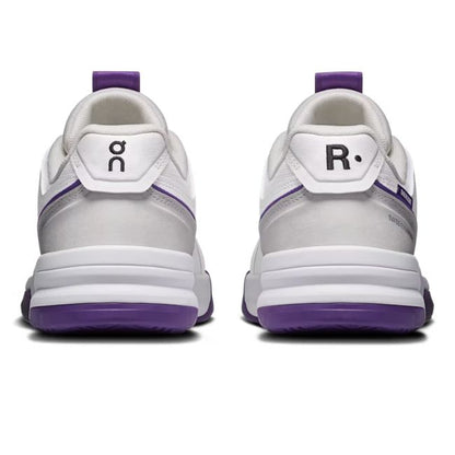 On Running The Roger Pro 2 Clubhouse White Amethyst