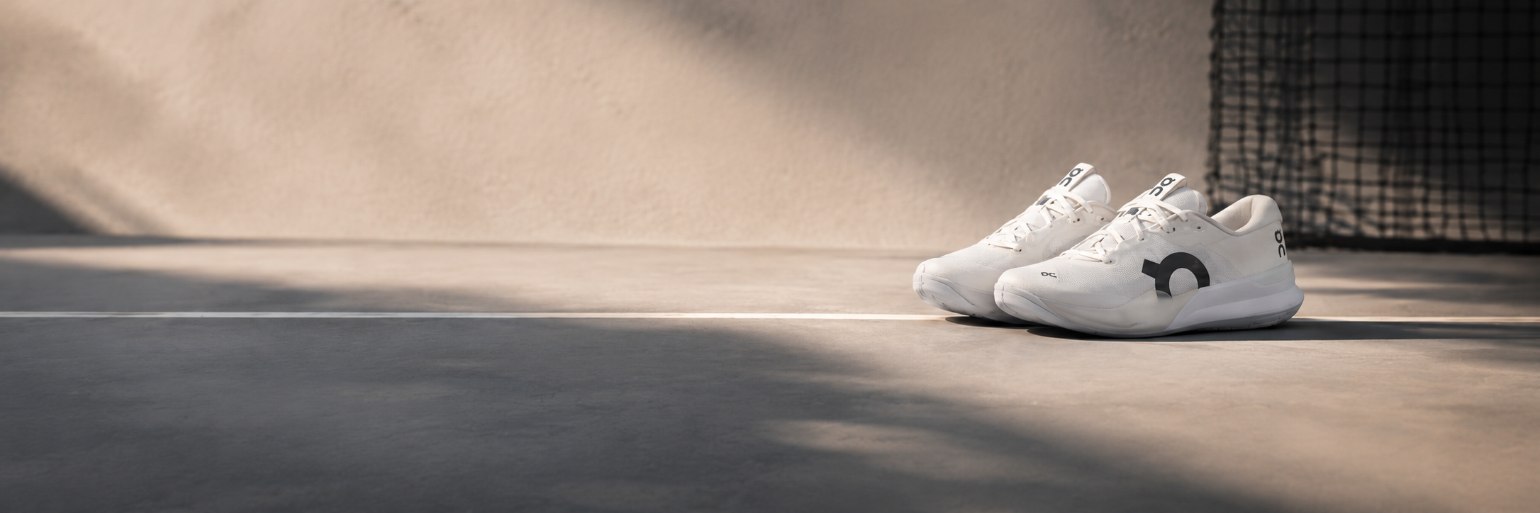 On cloud the roger shoes